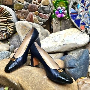 Salvatore Ferrgamo leather cap toe pump